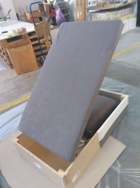 Rohová sedačka Hasina (sivá + čierna) (s poličkou a taburetkou) (s bonell pružinami) (P) *bazar