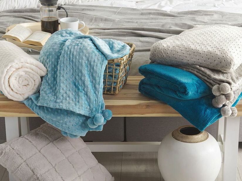 Deka 220x200 cm SAMRE (polyester) (šedá)