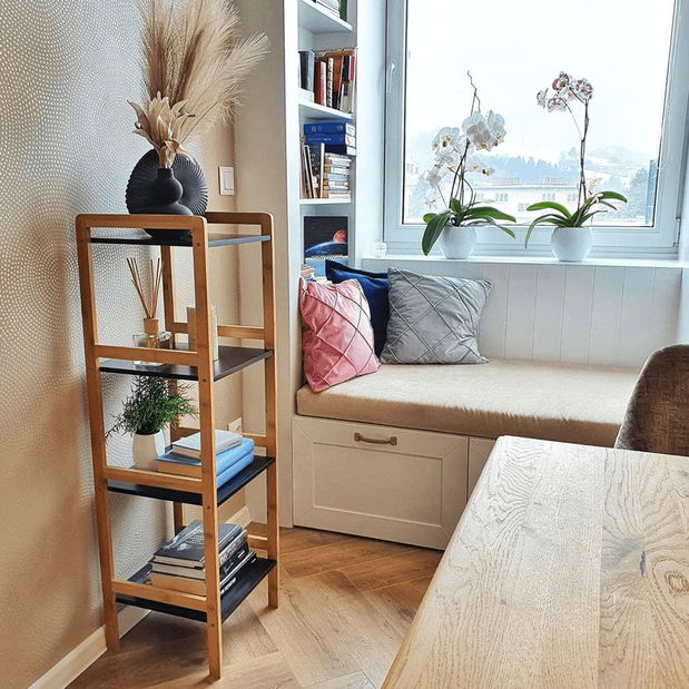 Regál Feud (černá + přírodní)