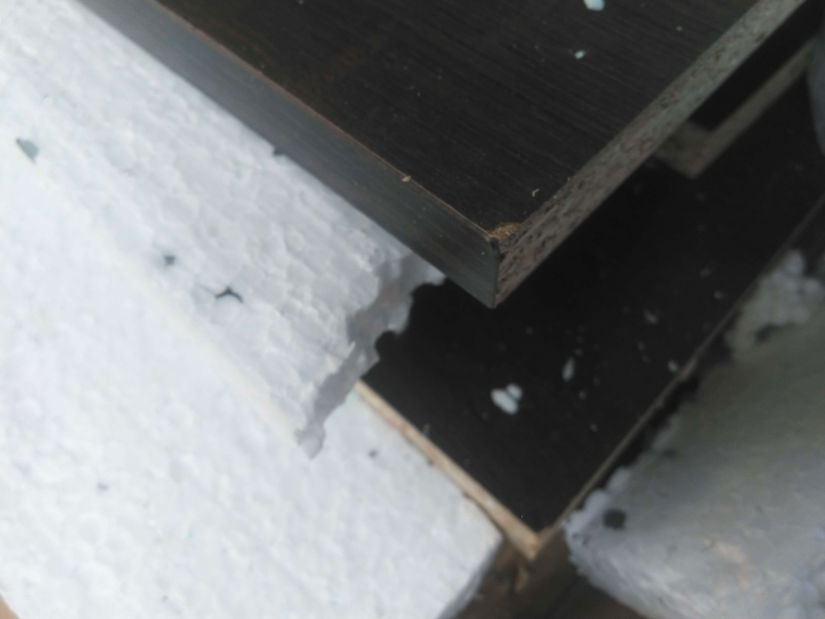 Skříň Dasto IV (čokoládová) *bazár