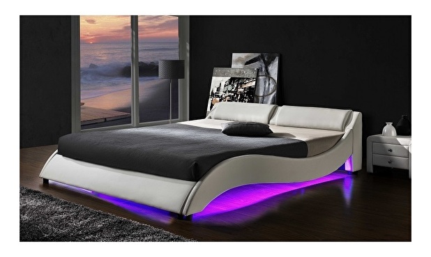 Manželská postel 160 cm Permelia (s roštem a LED)
