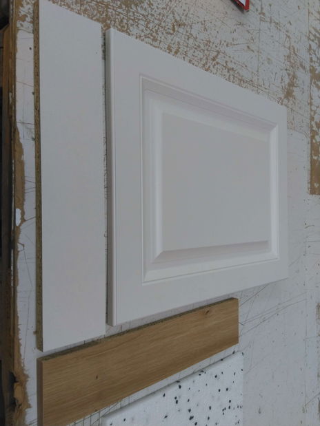 Dvířka na vestavěnou myčku Sheila ZM 570 x 446 (dub artisan + bilá) *bazar