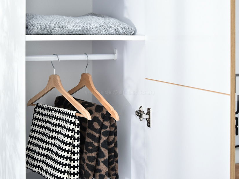 Policová skříň Congresual C02 (bílá)