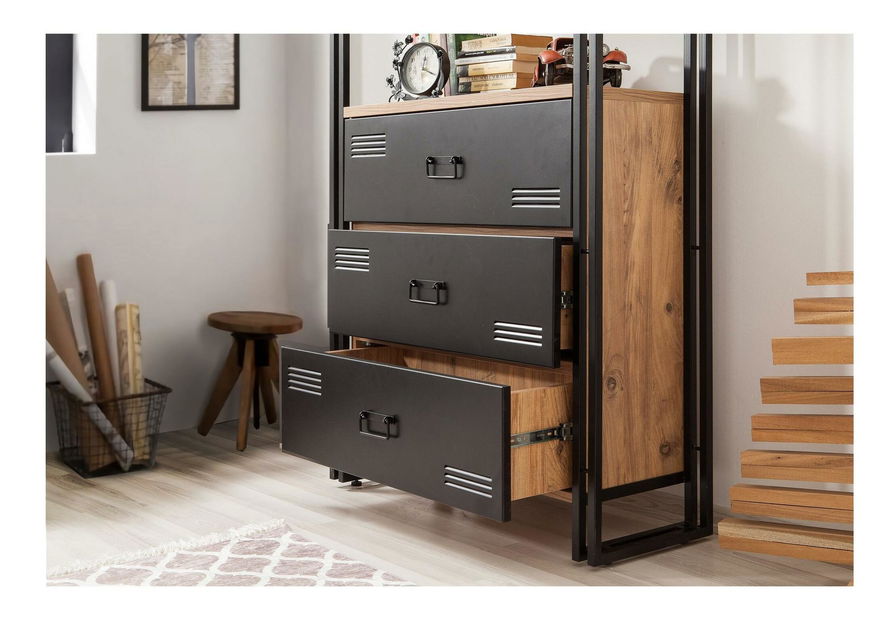 Studentský pokoj Cosmopolitan 29 (borovice atlantická + černá)