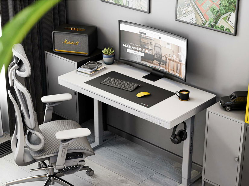 Elektricky nastavitelný PC stolek Legend 8.2 (bílá)