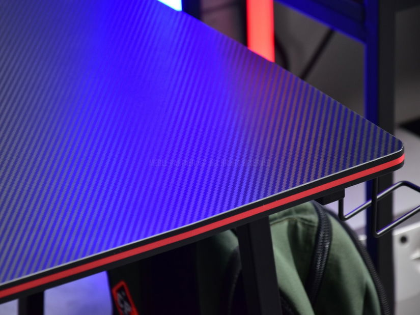 PC stolek Stigma (černá)