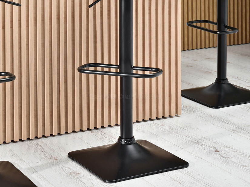 Židle Hugh (černá)