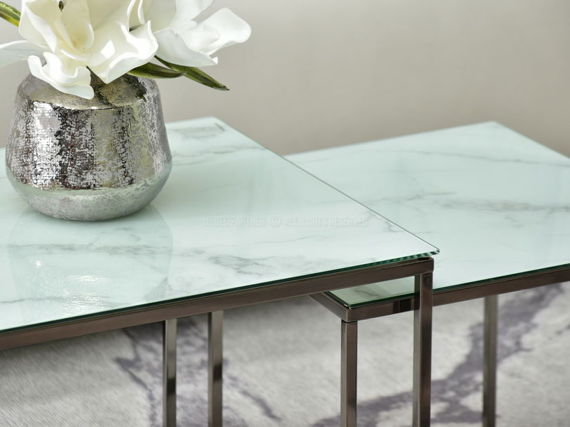 Konferenční stolek Prana Law (bílý mramor + černá)