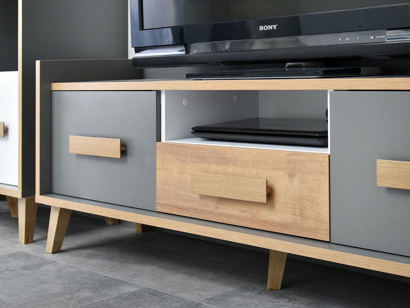 Obývací stěna Semivacias 04 (bílá)