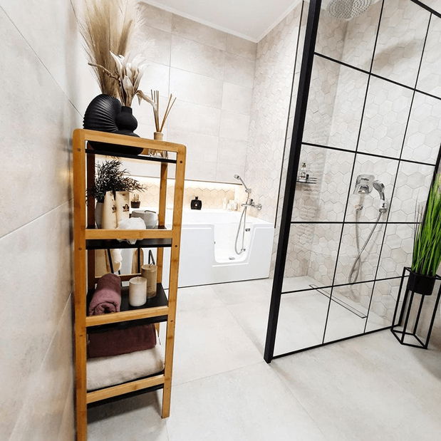 Regál Feud (černá + přírodní)