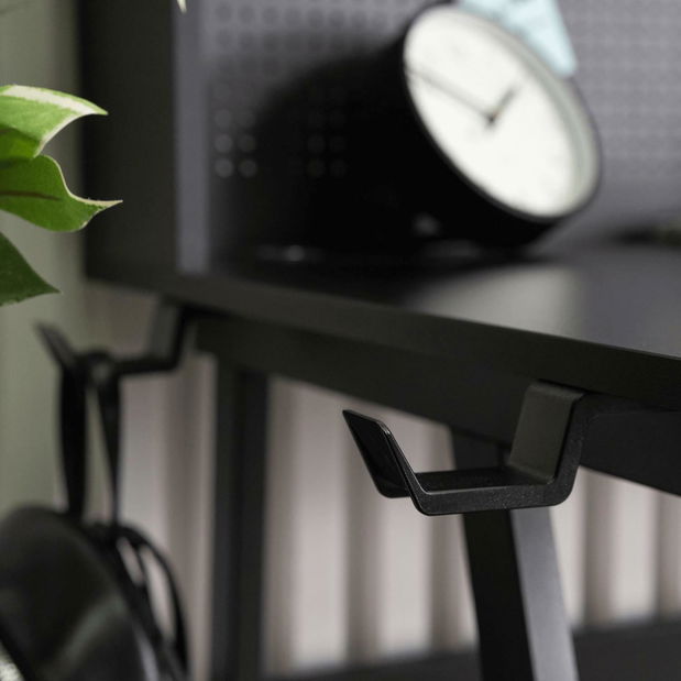 Psací stolek Ivuma (černá)