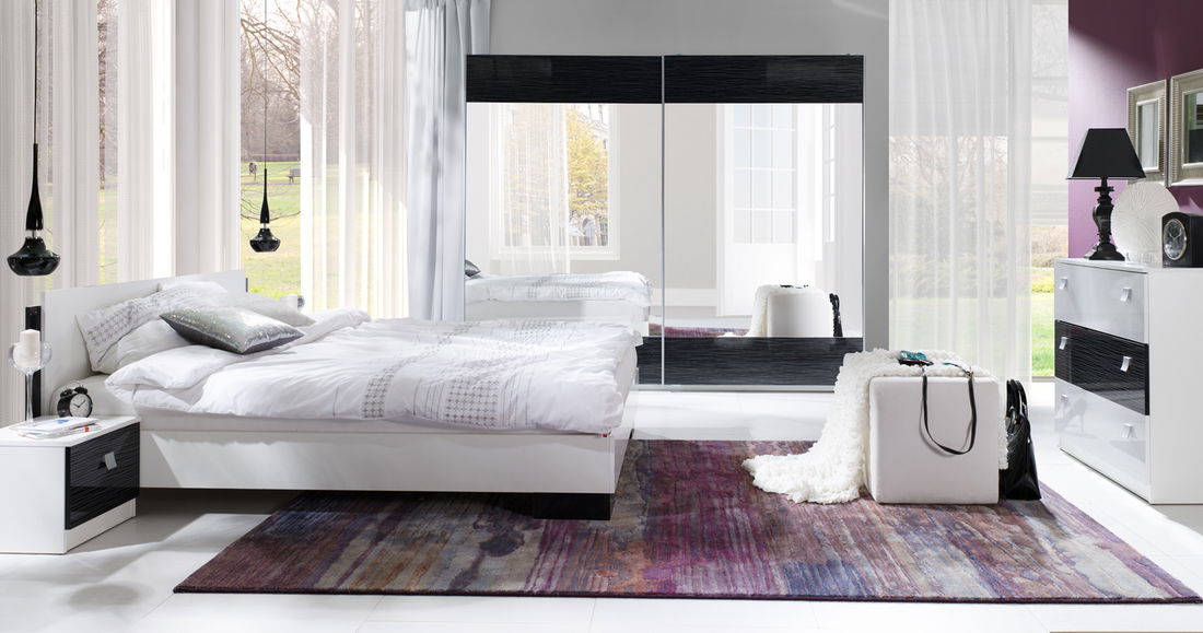 Ložnice Lyco (bílá + černá)