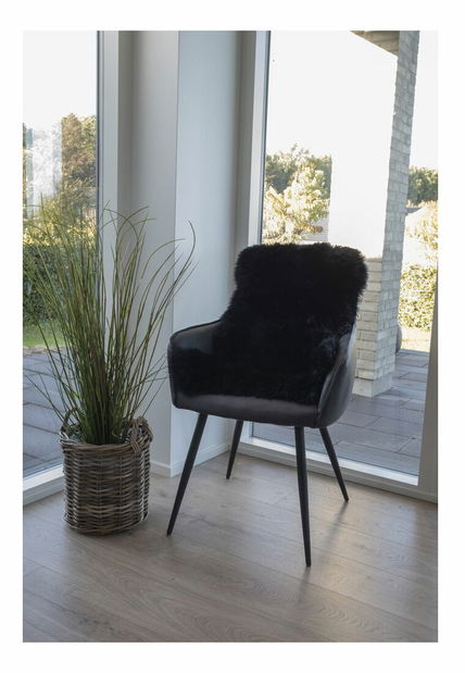 Jehněčí kožešina Ladoria 2 (černá)