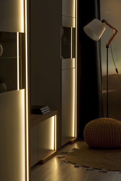 Vitrína Dares V02 (dub grand přírodní + kašmír)