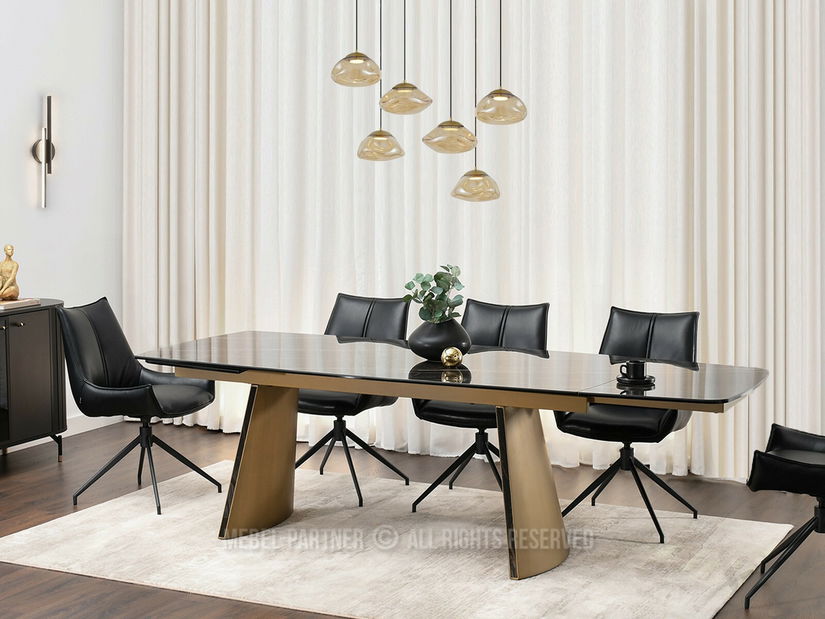 Jídelní stůl Ganamos (černá)