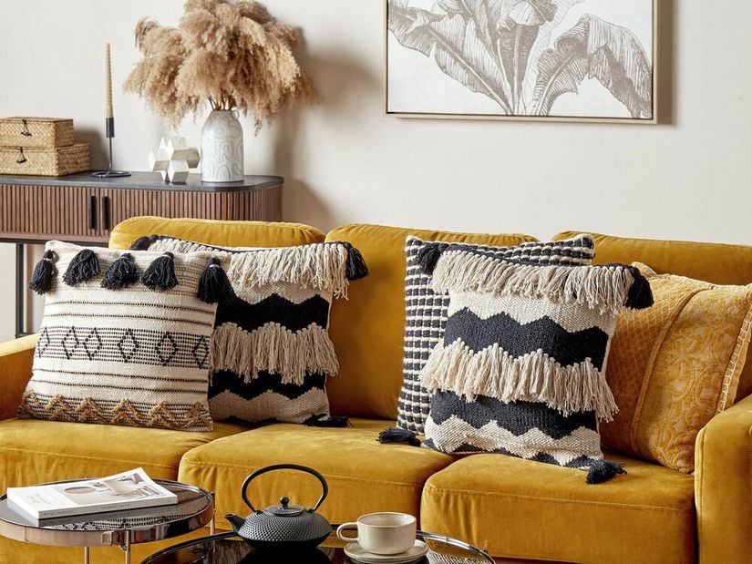 Ozdobný polštář 45 x 45 cm Hydra (černá)