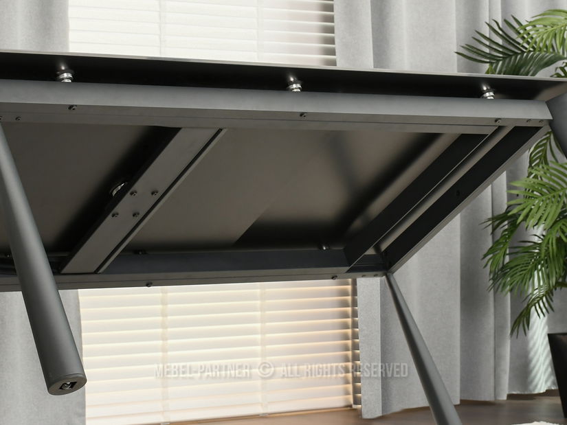 Jídelní stůl Tornado (černý mramor + černá)