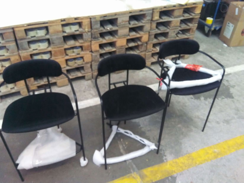 Židle Adel (černá) *bazar