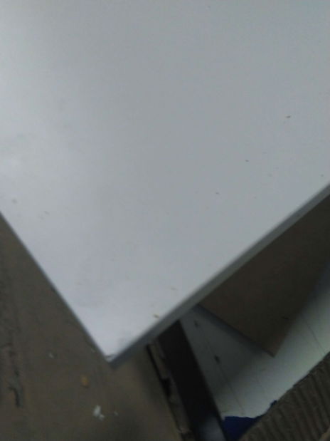 Nočný stolík Moteadas (biela + čierna) *bazar