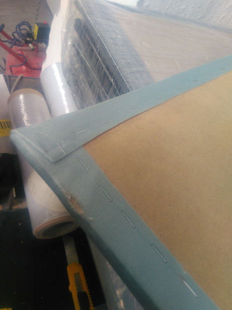 Čalouněný nástěnný panel Pazara 80x20 (manila 11) *bazar