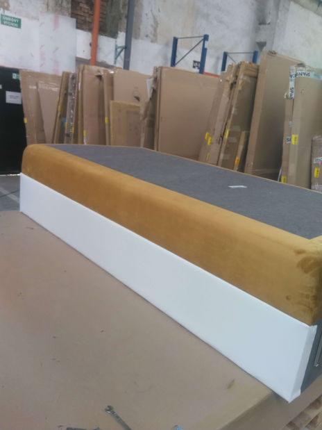 Kontinentální postel Junior Gerdise 1 (bílá + hořčicová) *bazar