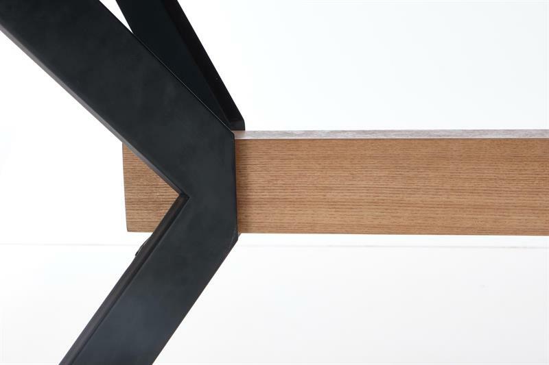 Jídelní stůl Baracco (dub přírodní + černá) (pro 6 až 8 osob)