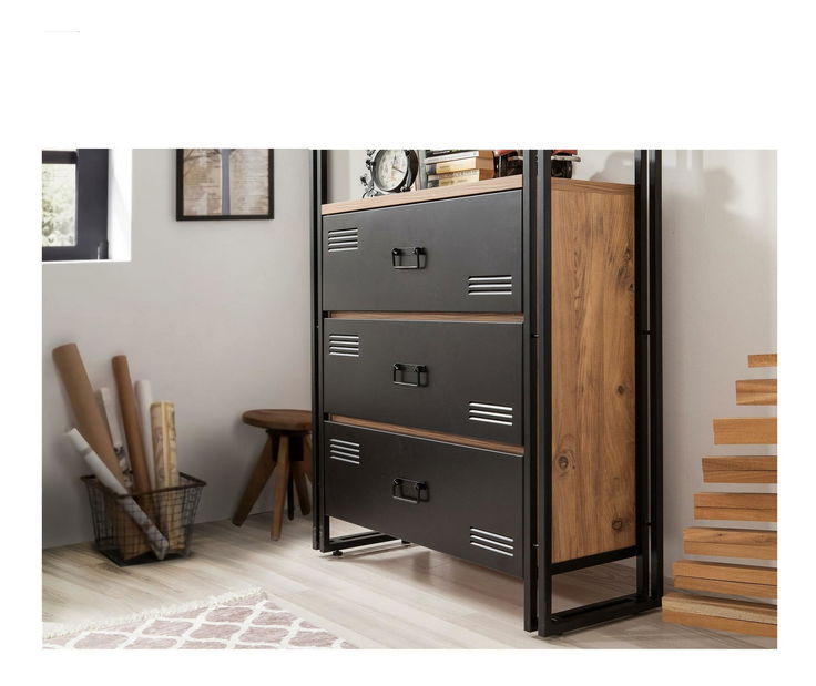 Studentský pokoj Cosmopolitan 29 (borovice atlantická + černá)