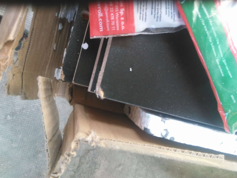 Skříň London XI (černý + černý + bílý lacobel) *bazar