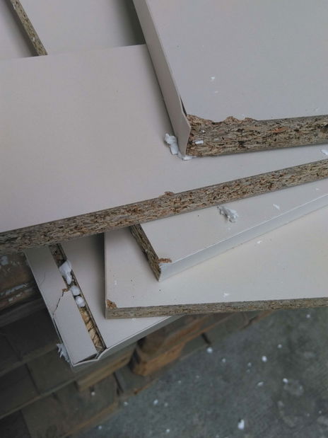 Komoda Razimo 3SZ (pískově béžová) *bazar