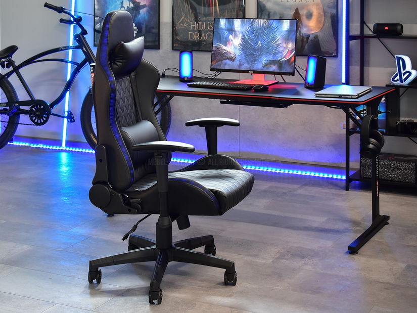 Křeslo Evie (černá)