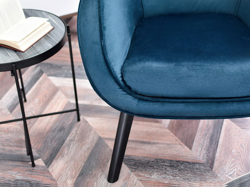 Designové křeslo Merch (tmavě modrá + buk)