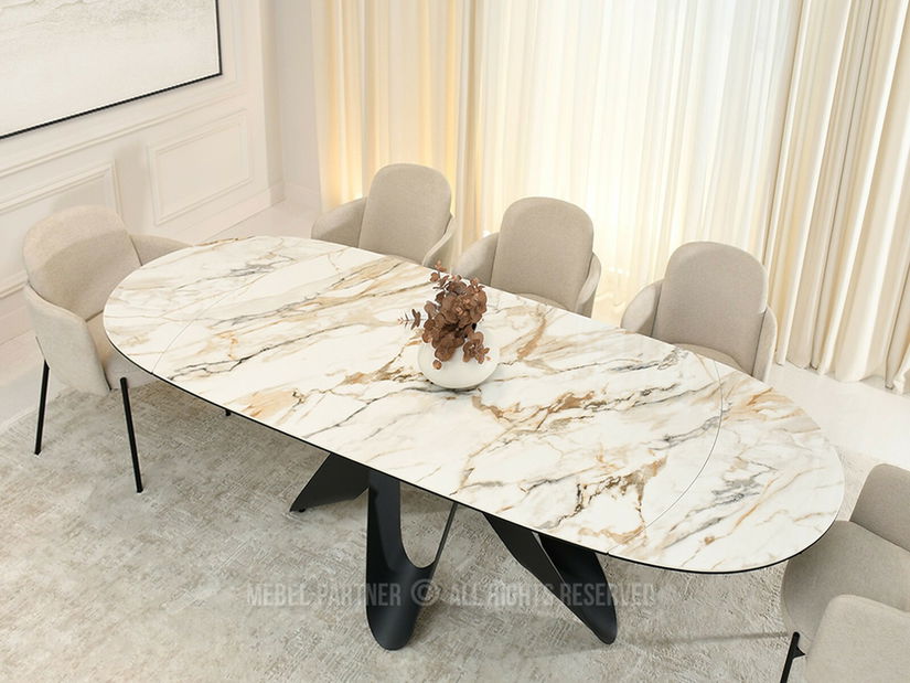 Jídelní stůl Preparan (mramor + černá)