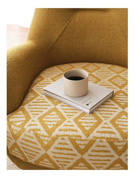 Křeslo Aztekatto (žlutá)