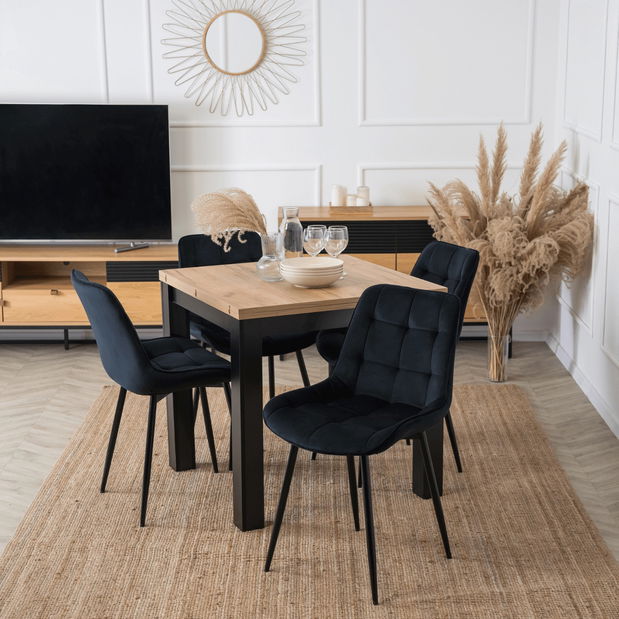 Jídelní židle Clavar (černá)