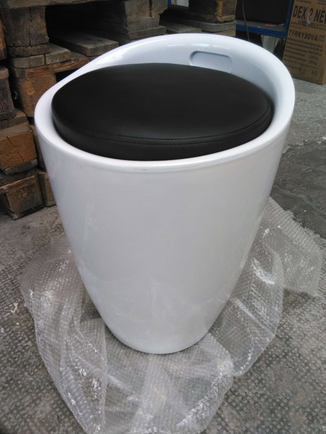 Taburet Gana Nova černá *bazar