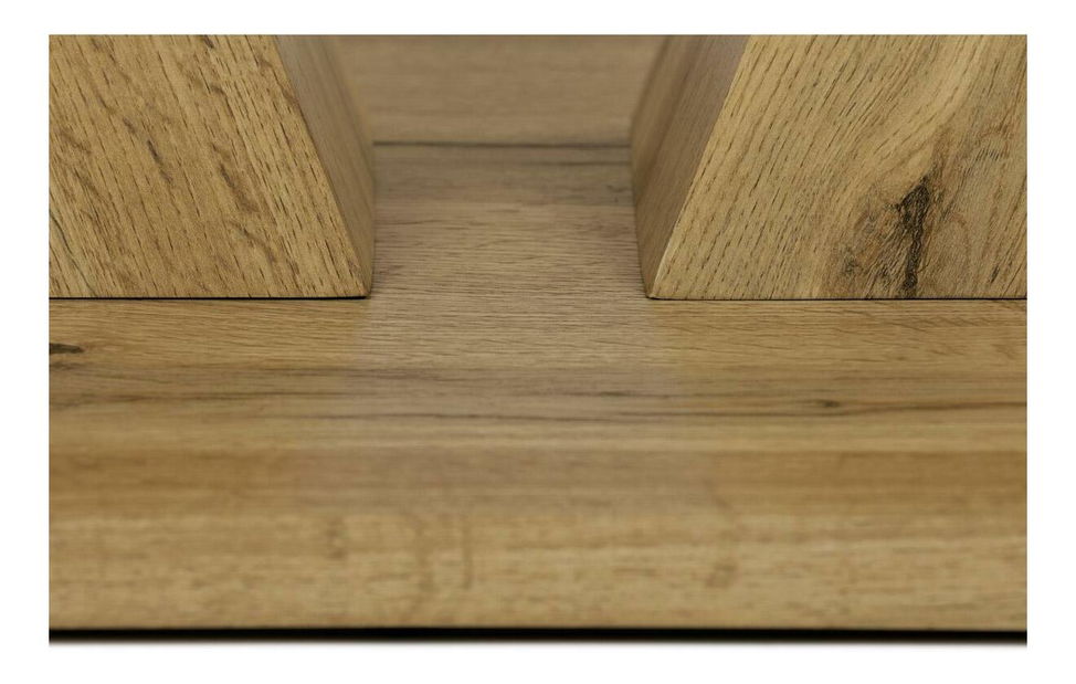 Jídelní stůl Historicas (dub divoký) (pro 4 osoby)