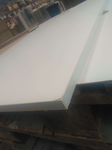 Horní kuchyňská skříňka Arryn 60 G-90 1F (dub artisan + lesk krémový) *bazar