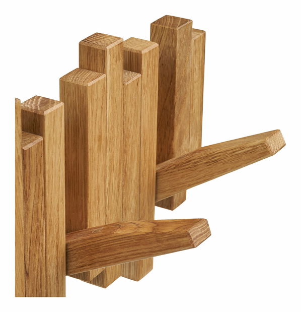 Věšák Cyralia (přírodní)