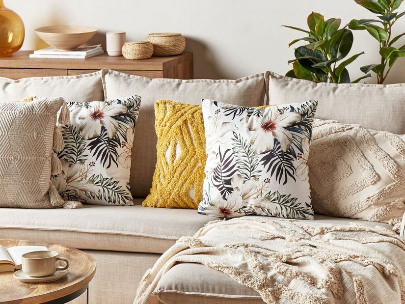 Ozdobný polštář 45 x 45 cm Okří (vícebarevná)