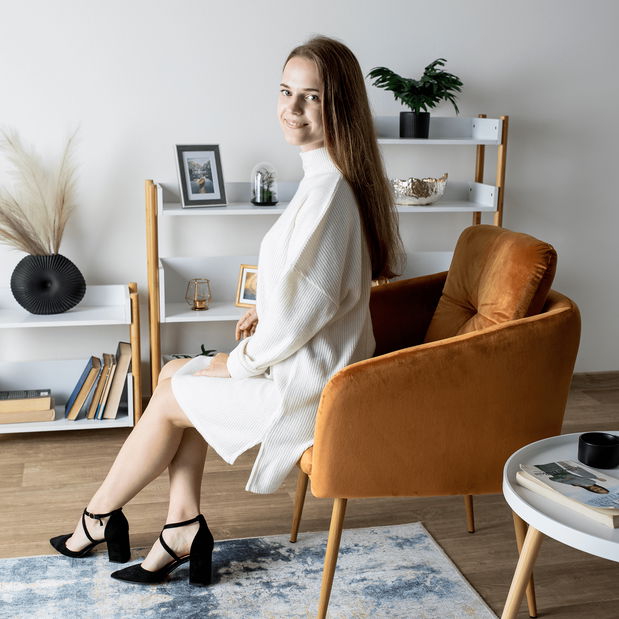 Designové křeslo Pillar (terakota)