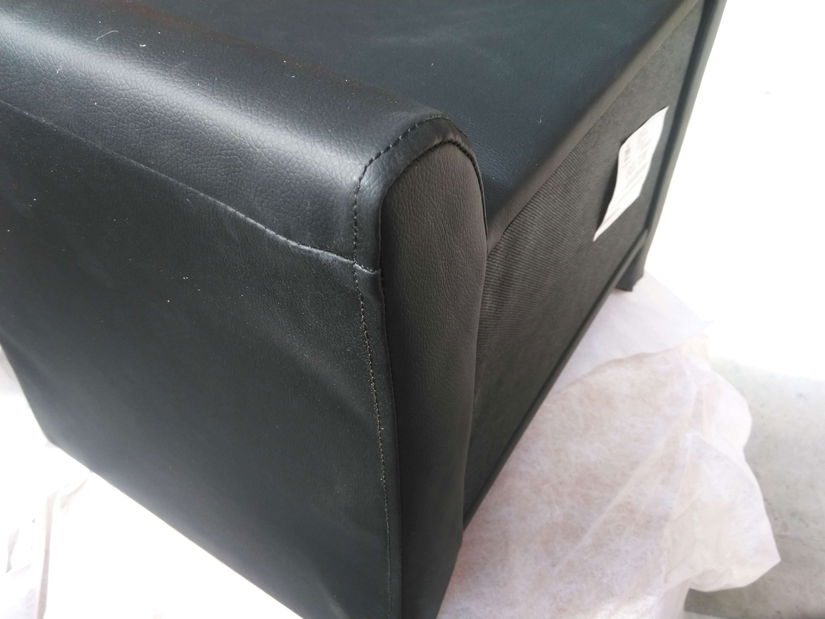 Noční stolek Dekent (černá) *bazar