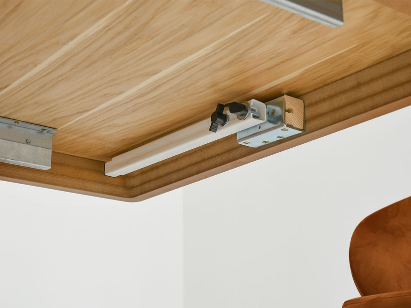 Jídelní stůl Obviamente (dub)