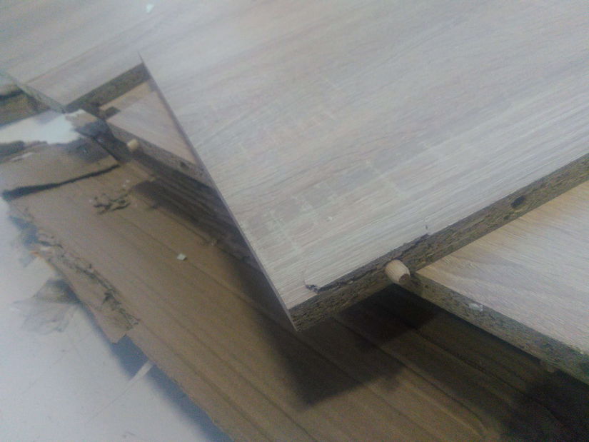 Šatní skříň Baker III (dub sonoma) *bazar