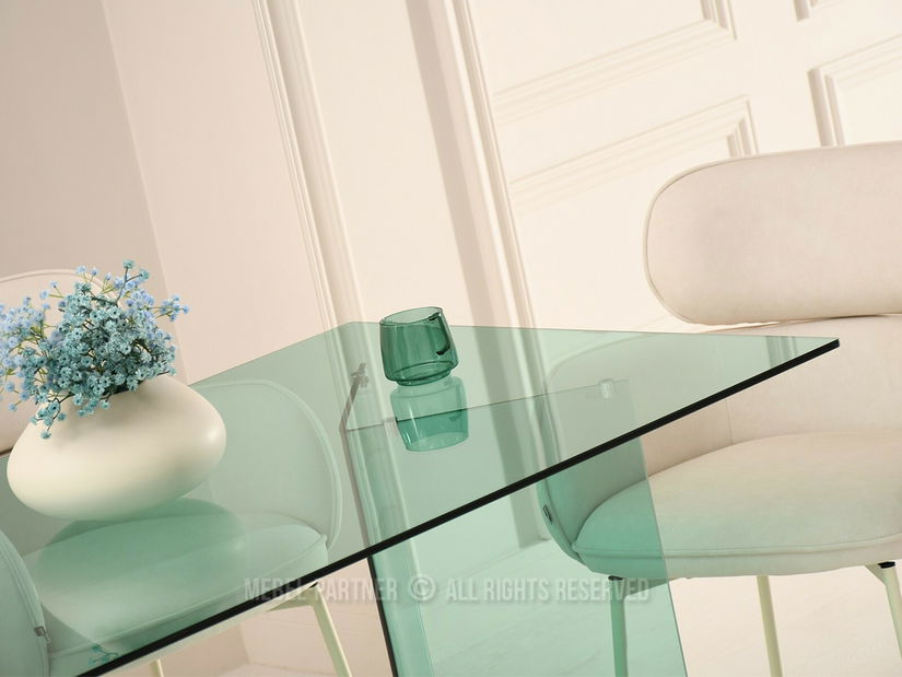 Jídelní stůl Fernandez (zelená)