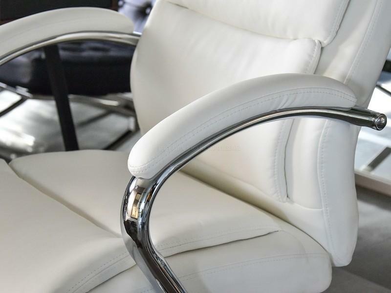 Křeslo Luxus (bílá + chromová)