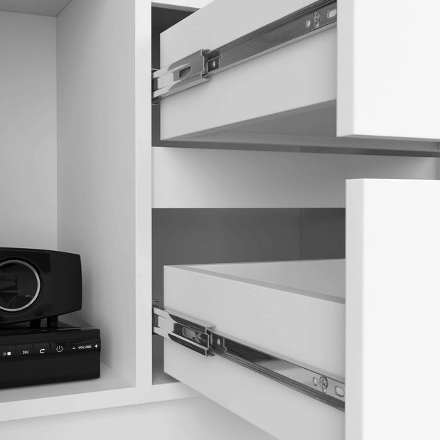 Police – Akord – Resolvverse (bílá)