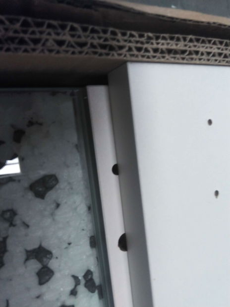 Obývací stěna Ramon I (bílá + lesk černý) (s osvětlením) *bazar