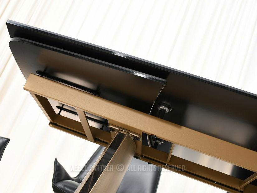 Jídelní stůl Ganamos (černá)