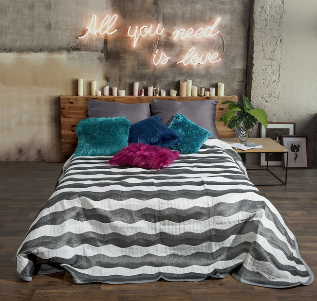 Přehoz na postel 240x220cm Jack (bílá + metalická)