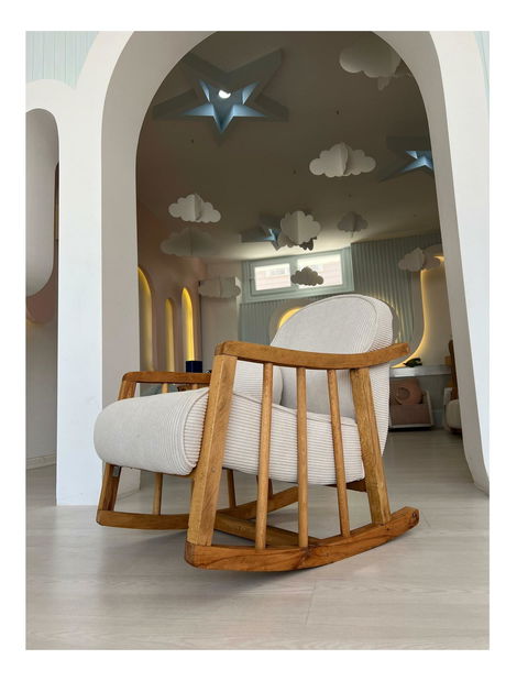 Houpací křeslo Klementine (bílá)